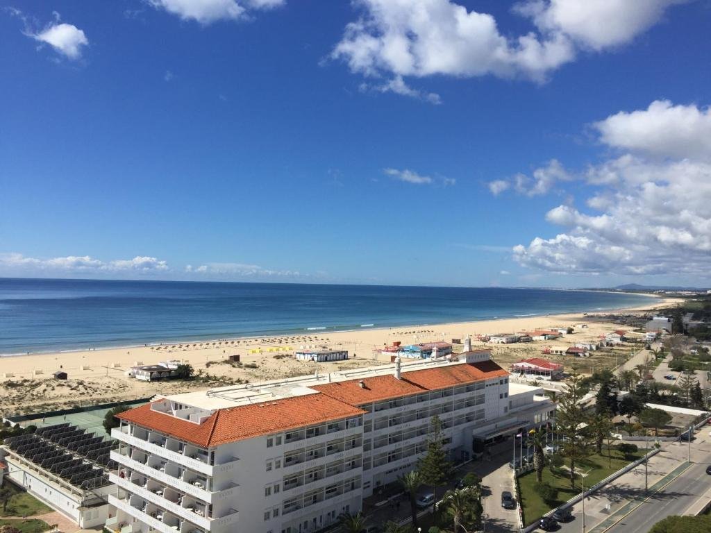 Athletic camp Monte Gordo – training environment