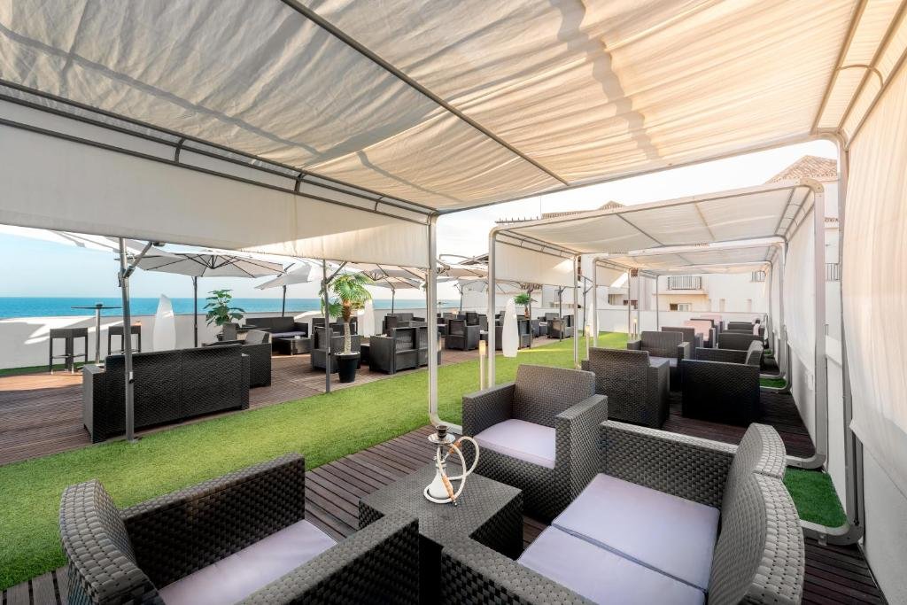 Swim camp La Cala de Mijas – hotel and facilities